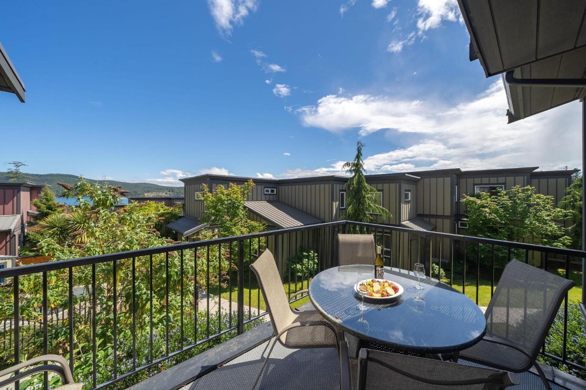 Harbour & Marina Holiday home